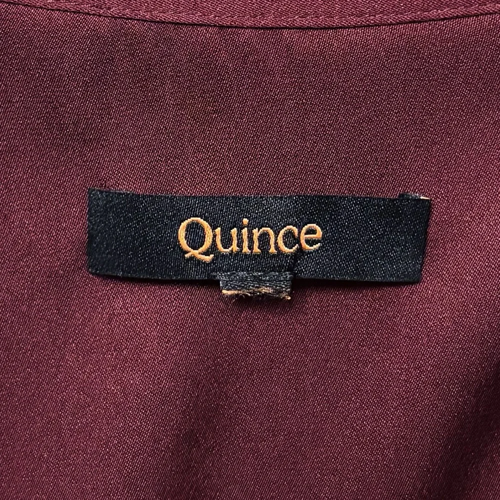 Quince Washable Stretch Silk Notch Collar Button Front Blouse Wine Tasting Red - Picture 12 of 13